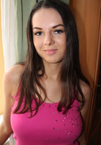 Катя Проститутка Питера у метро Площадь Восстания