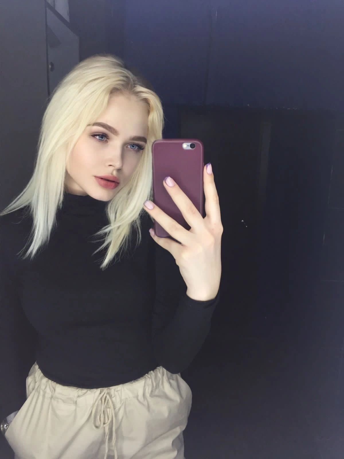 Оля Индивидуалка Питера у метро Гостиный Двор